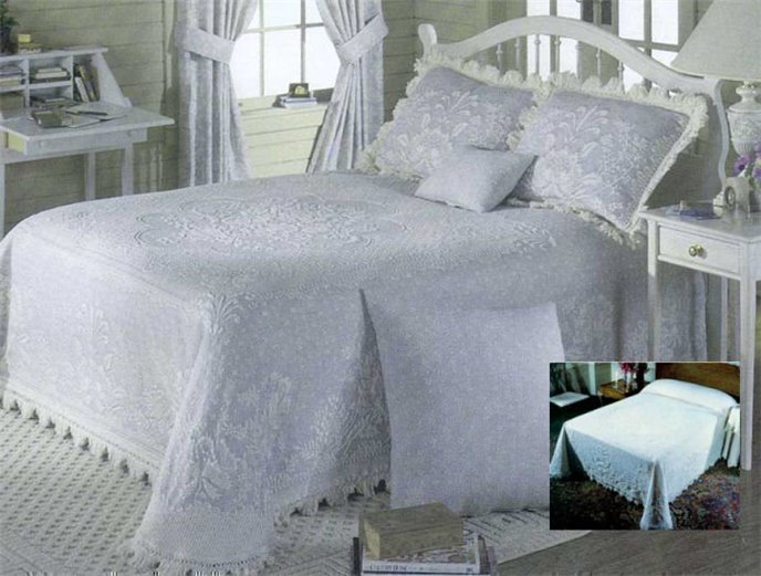 Bates Bedspreads Outlet on Abigail Style Queen Linen Bedspread   Pc Fallon