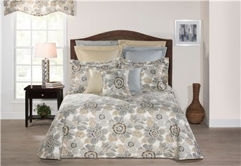 Verona II Queen Bedspread