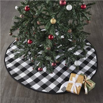 Annie Black Check Tree Skirt 48