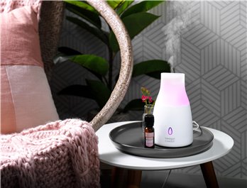Aroma Oils and Ultrasonic Diffusers