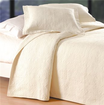 Quilted Matelasse Jaqueline