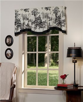 Bouvier Lined Shaped Valance