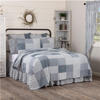 Sawyer Mill Blue Luxury King Quilt 120Wx105L