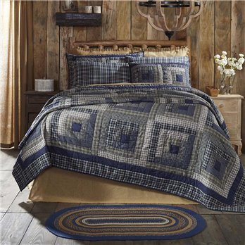 Columbus King Quilt 105Wx95L