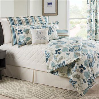 Savannah King 3 piece Comforter Set - Floral