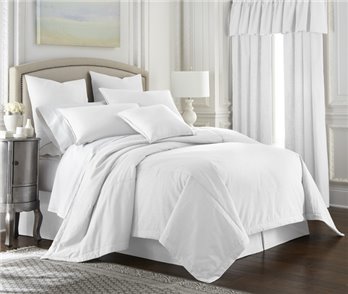 Cambric White Coverlet Twin