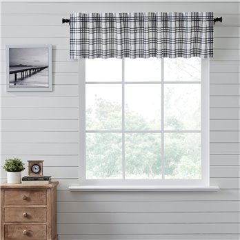 Sawyer Mill Black Plaid Valance 16x90