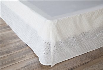 Gathered Lace Bed Skirt, Queen, White Eyelet