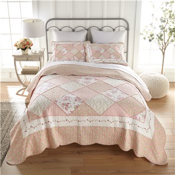 Strawberry Garden 3 Pc King Quilt Set