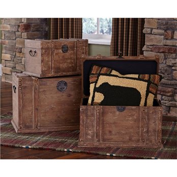 Distressed Wood Trunk set of 3