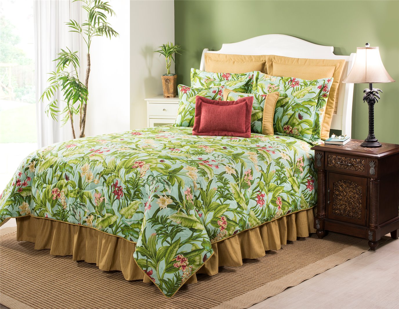 Wailea Coast Bloom Comforter Set-King with 15" Bedskirt