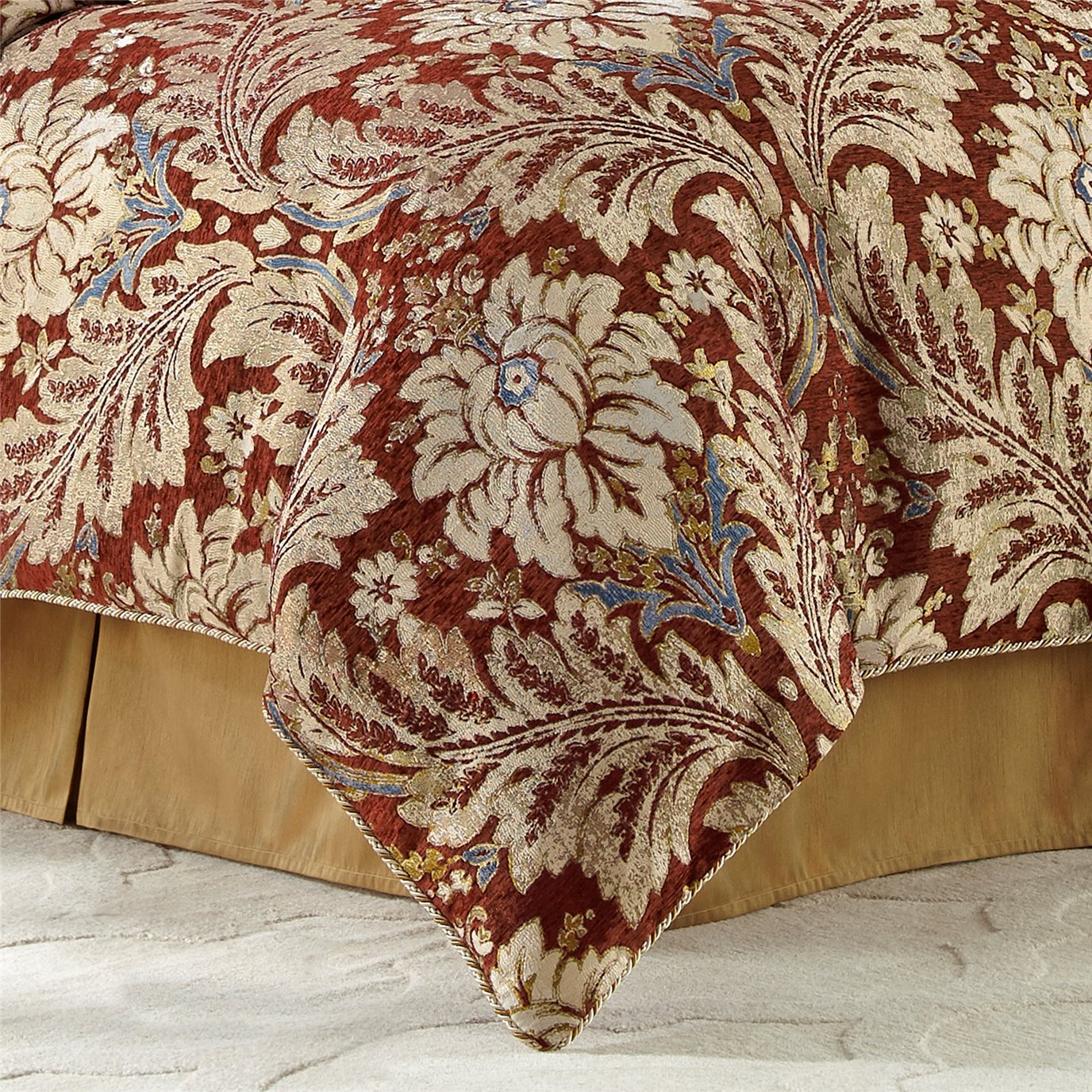 Arden 4 Piece Cal King Comforter Set By Croscill