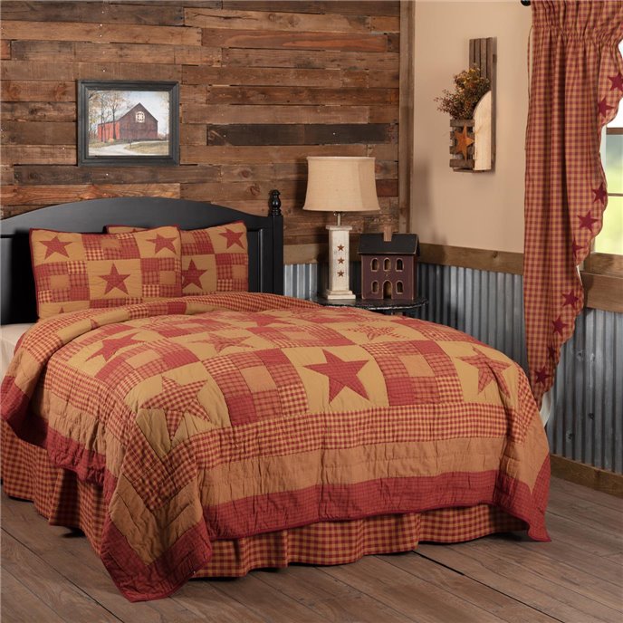 Ninepatch Star California King Quilt Set; 1-Quilt 130Wx115L w/2 Shams 21x37 Thumbnail