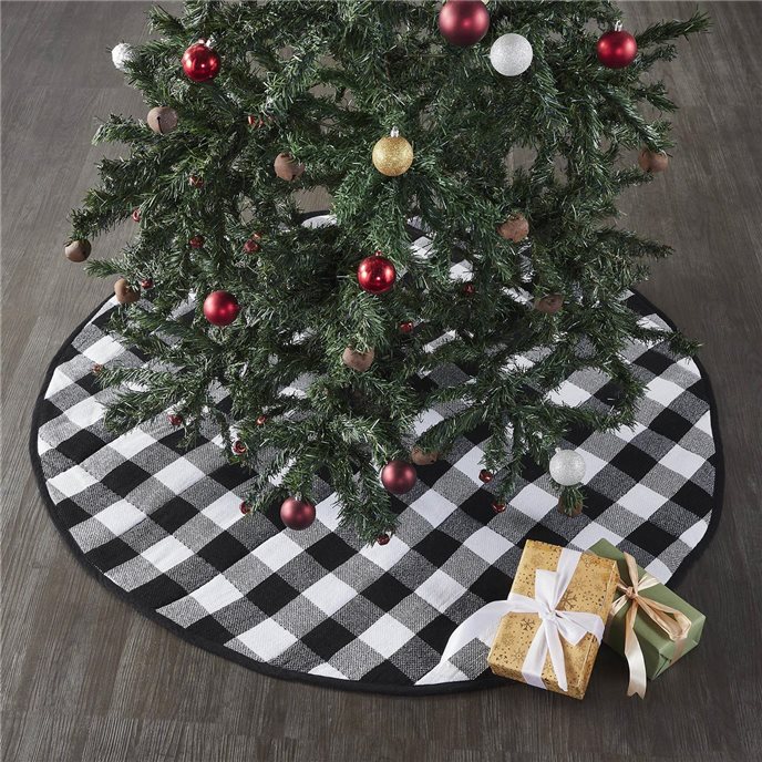 Annie Black Check Tree Skirt 48 Thumbnail